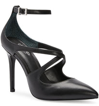 PACKER BLACK