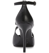 PACKER BLACK